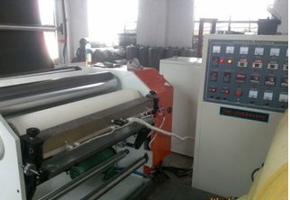 復(fù)合機(jī)的服裝復(fù)合特點？